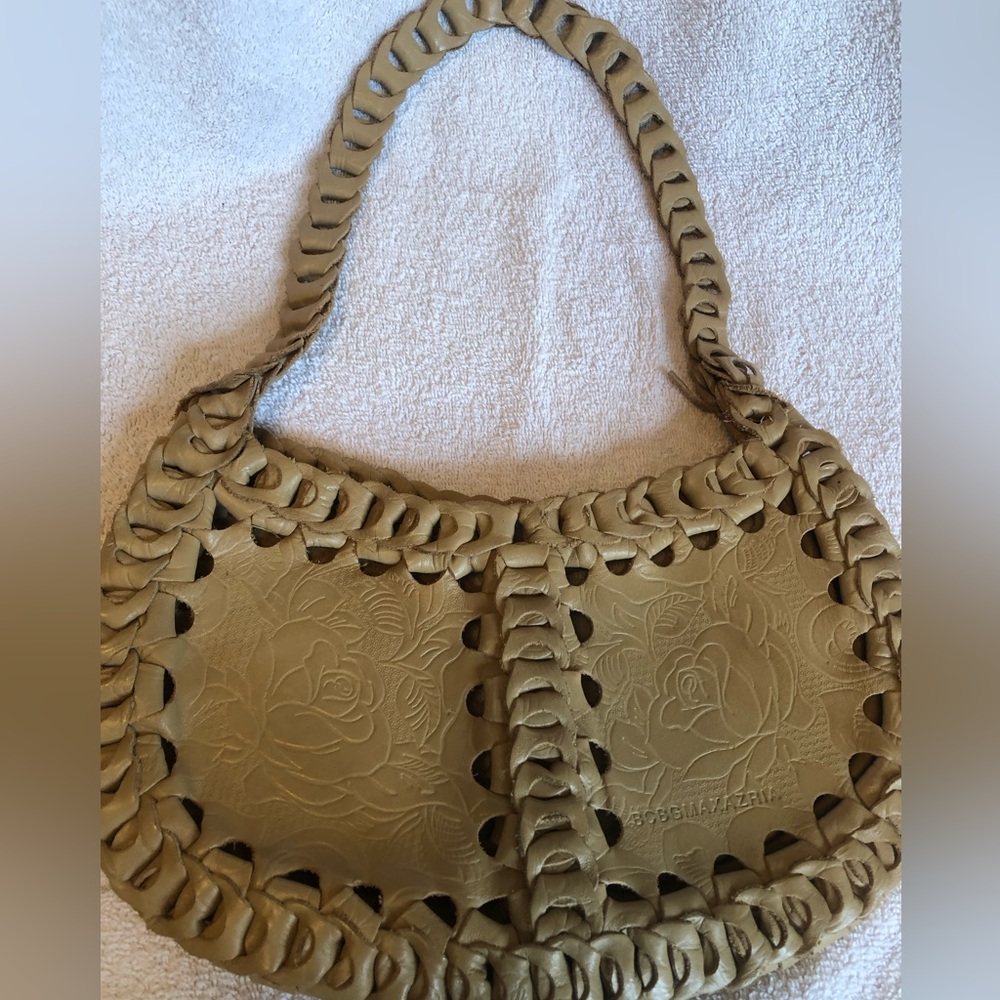 BCBGMAXARIA Boho leader bag
